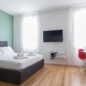 Appartamento Navigli - Tornatore, Milano